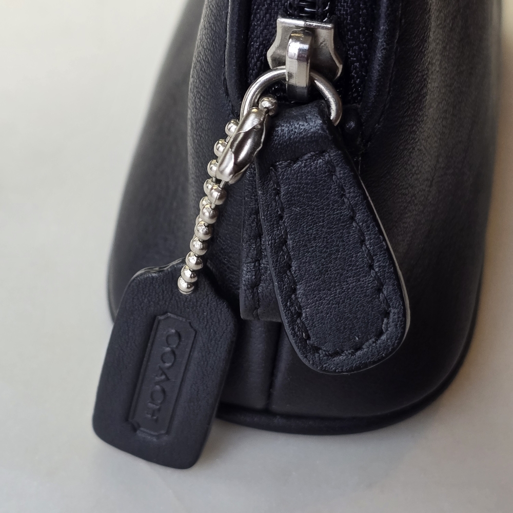 Vintage Coach Black Leather Mini Cosmetics Bag - Picture 2 of 5